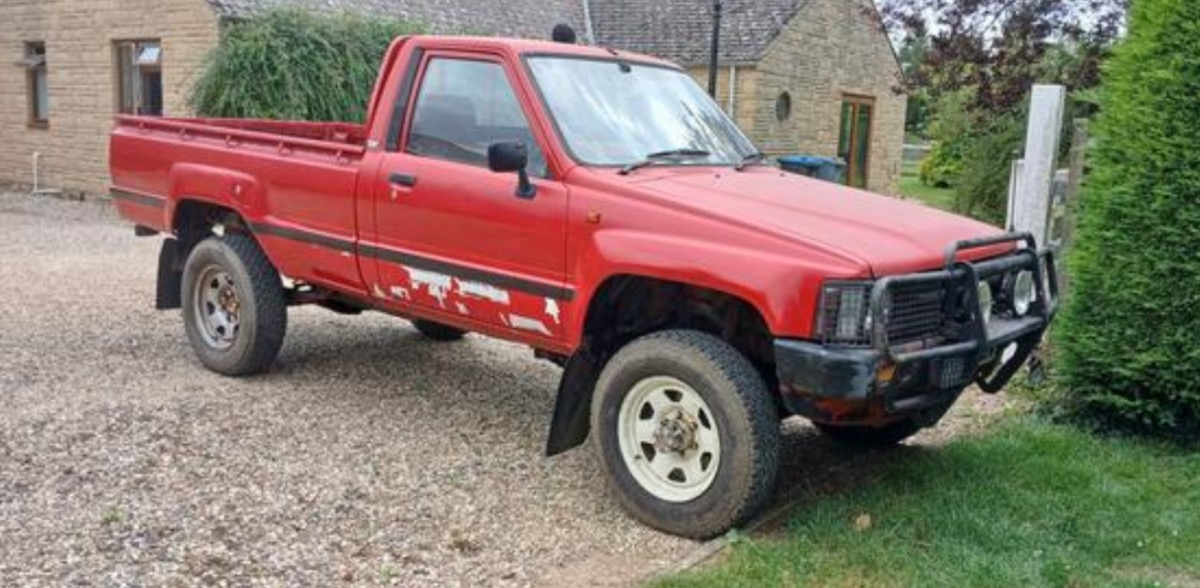 1986 Toyota Hilux Image 1
